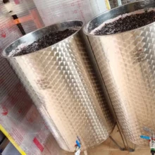 Vi elaborat a la Torre del Codina